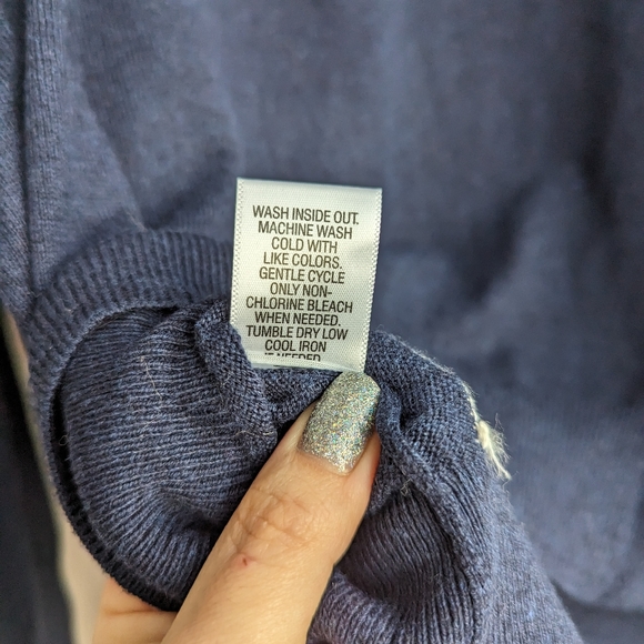 Men's Argyle Sweater - Picture 7 of 7